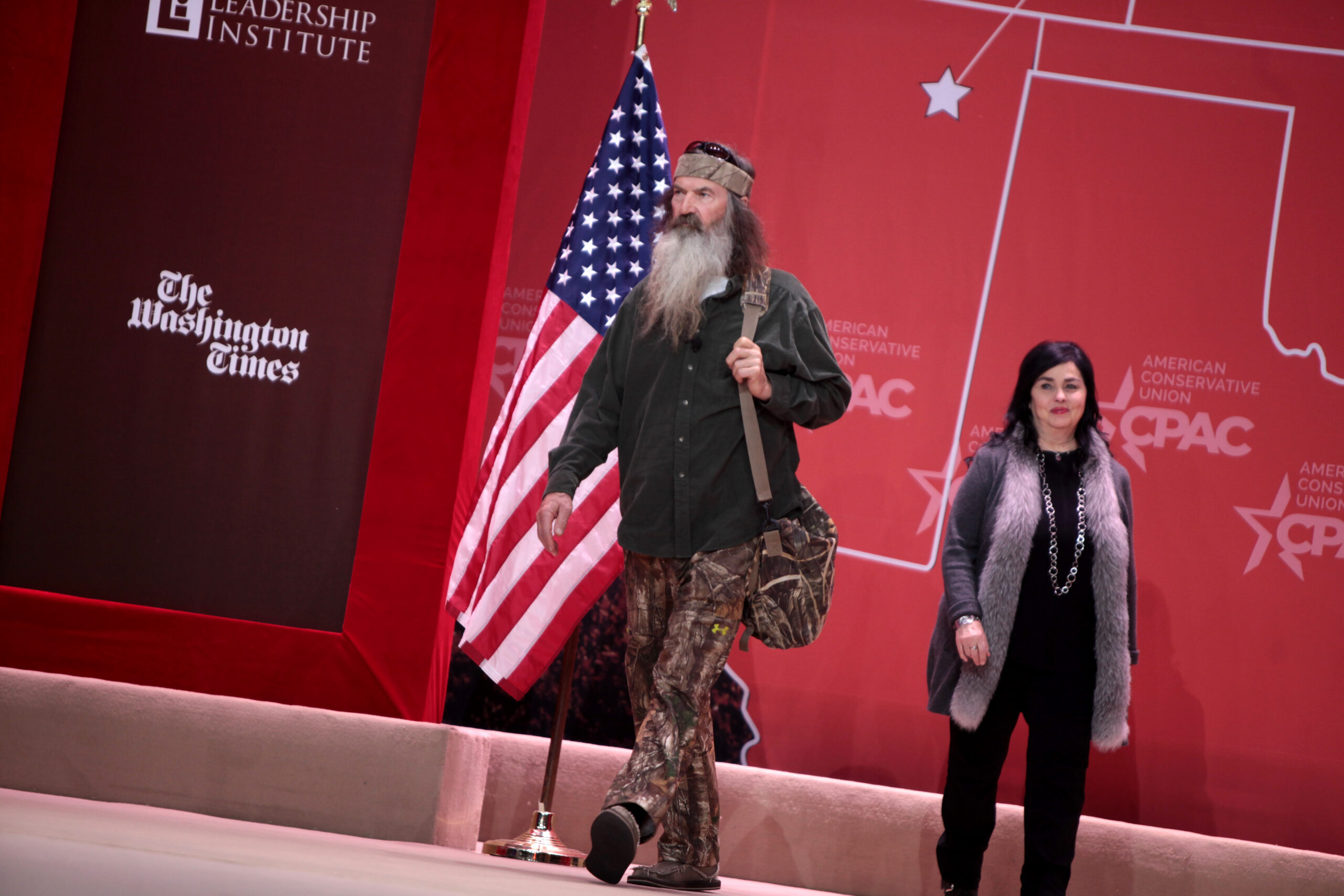 Phil Robertson of Duck Dynasty diagnosed with Alzheimer’s as fans show support online